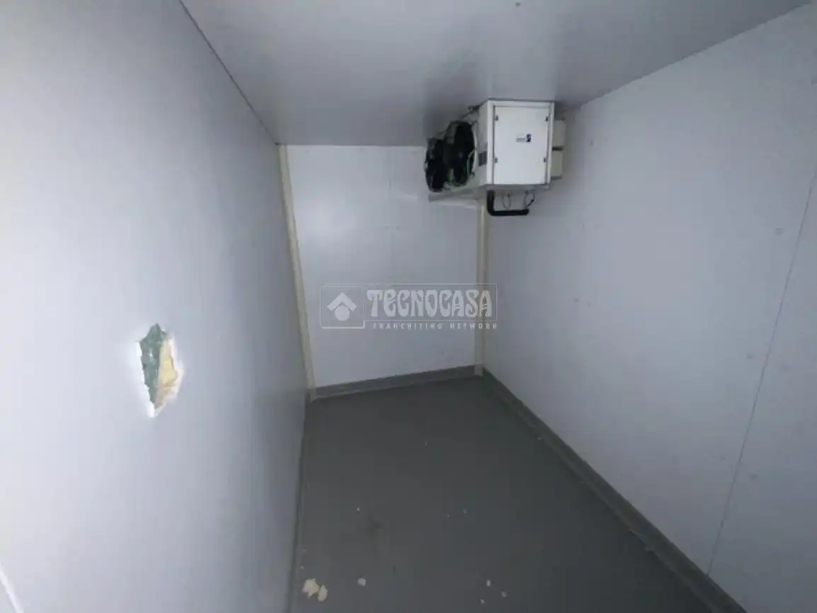 Local de lloguer en Madrid amb Aire condicionat, Calefacció i Terrassa