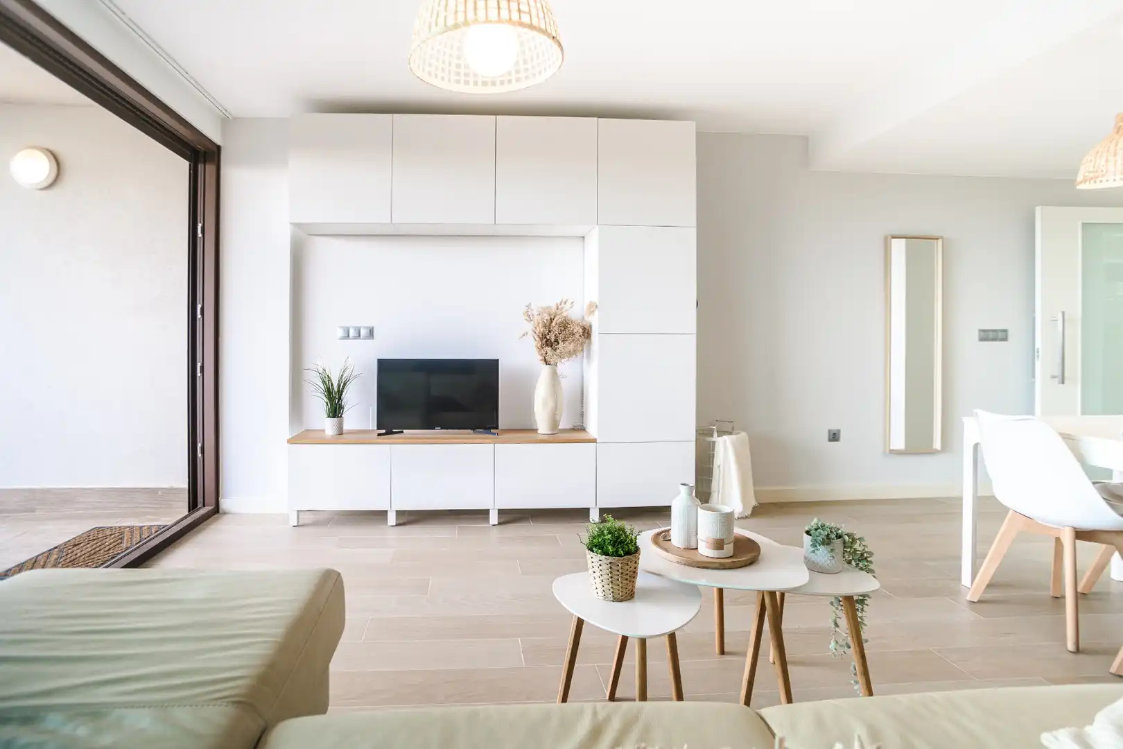 Sala d'estar de Apartament en venda en Cartagena amb Parquet, Terrassa i Balcó