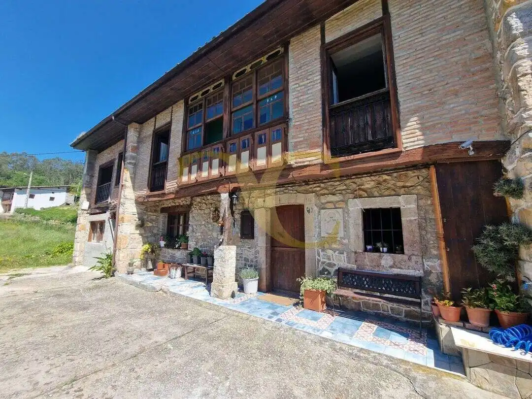 Exterior view of Houses for sale in Llanes  with Private garden, Terrace and Storage room