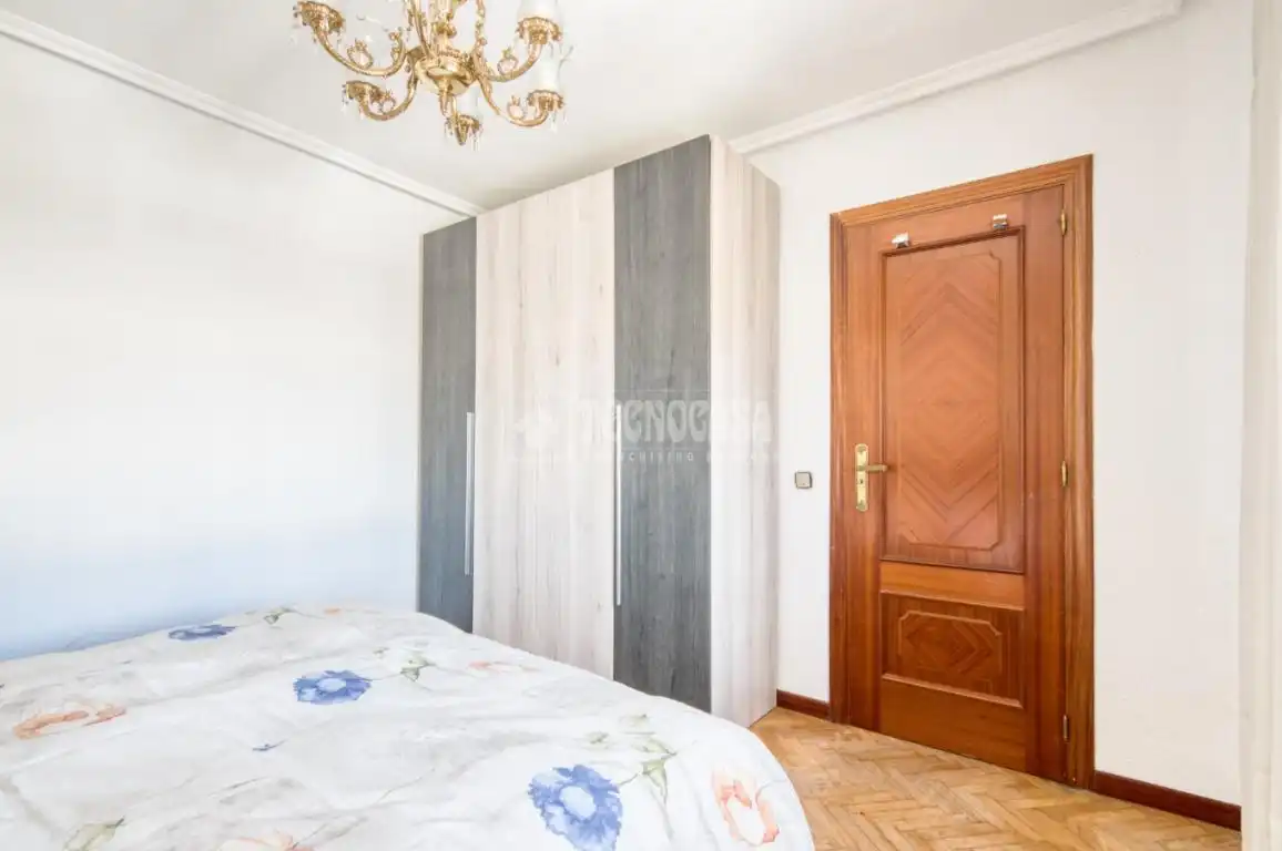 Habitación de Piso en venta en Salamanca con Calefacción y Balcón