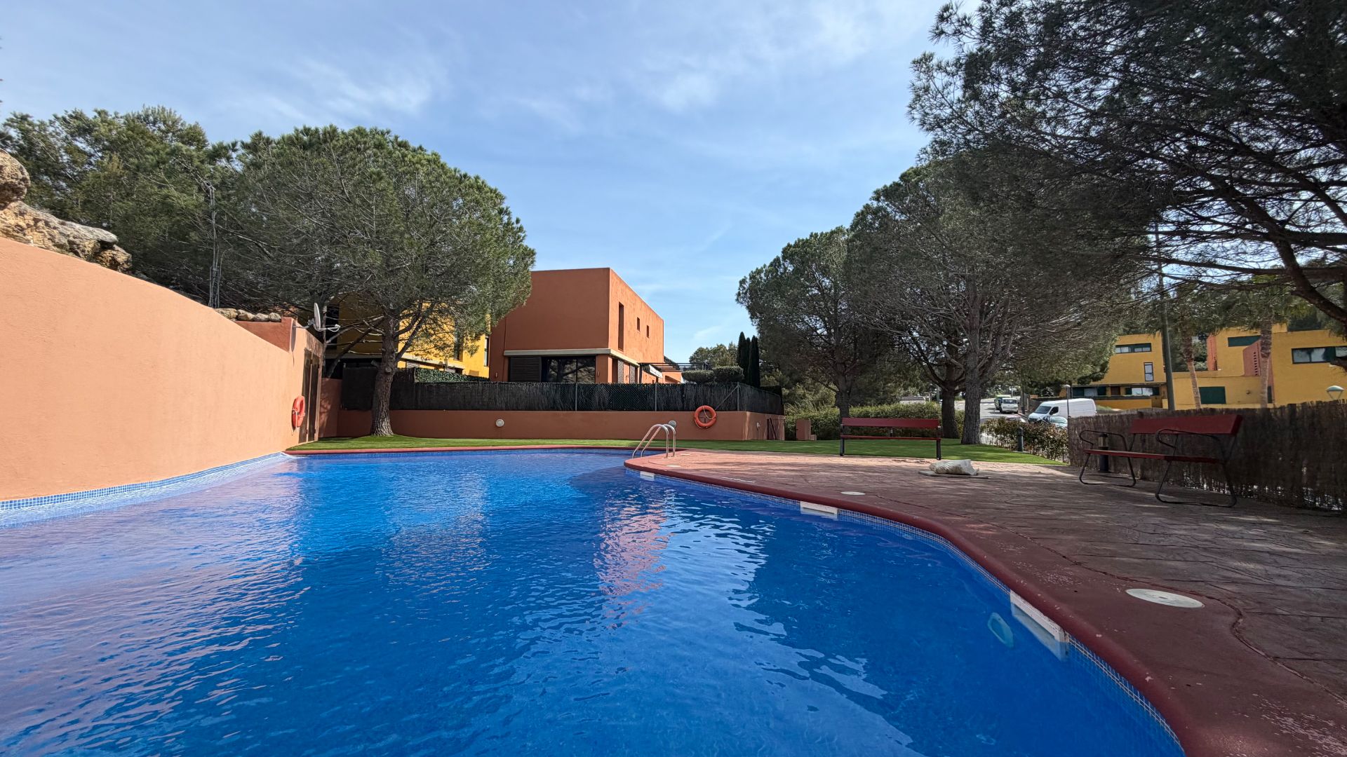 Piscina de Casa adosada en venta en  Tarragona Capital con Aire acondicionado, Calefacción y Jardín privado