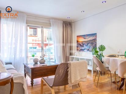 Bedroom of Flat for sale in  Madrid Capital  with Heating, Terrace and Balcony