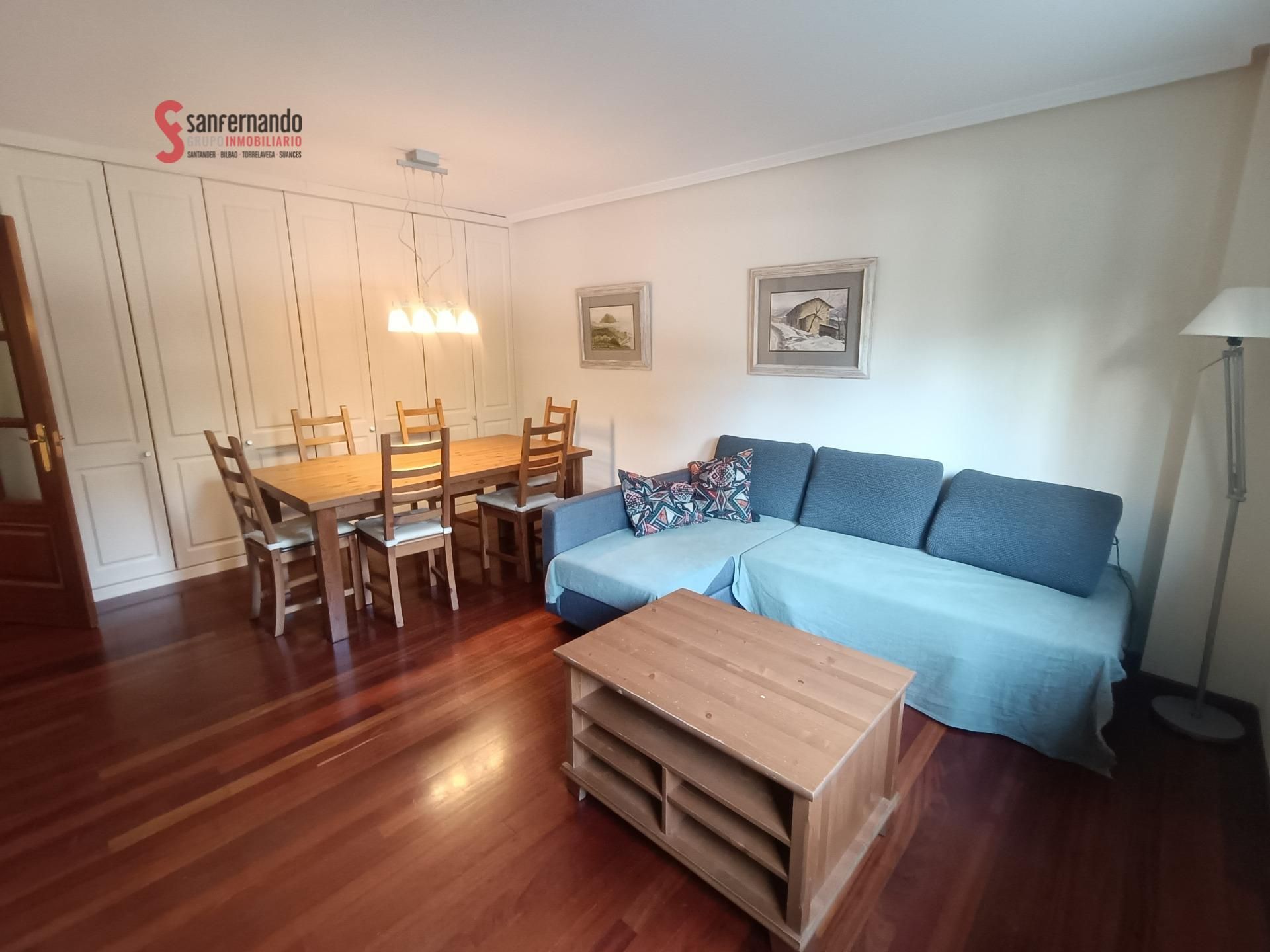 Sala d'estar de Pis de lloguer en Santander amb Calefacció i Parquet