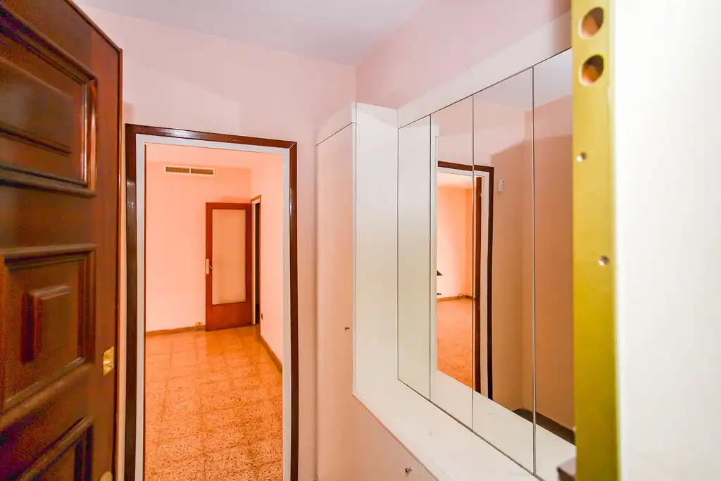 Flat for sale in Torrelles de Llobregat