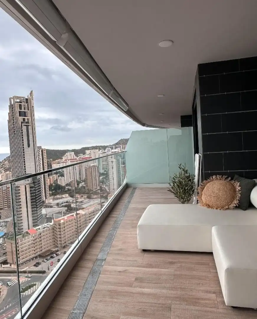 Appartamento con terrazza in vendita a Playa de Poniente, imagen 4