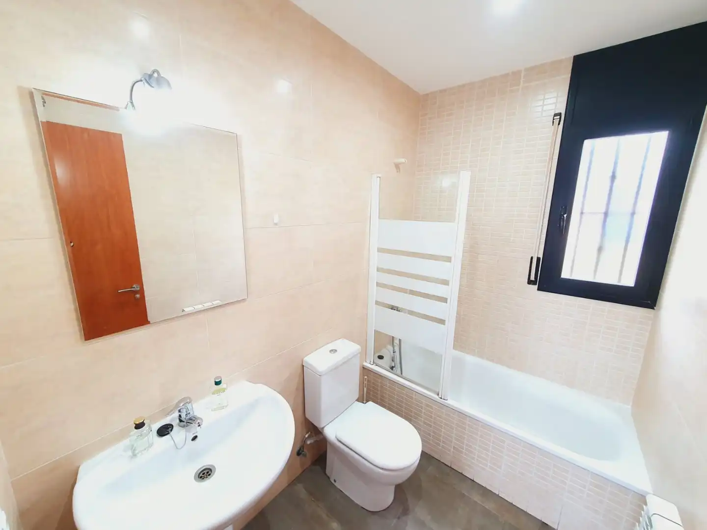 Bany de Casa o xalet en venda en Lloret de Mar amb Calefacció, Jardí privat i Terrassa