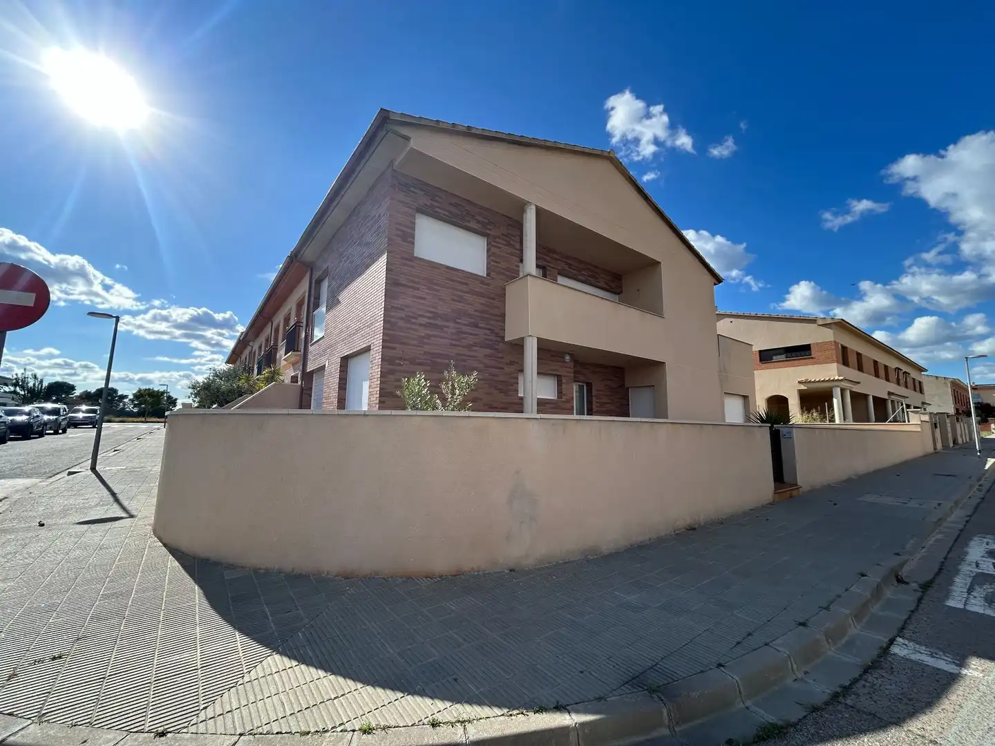 Casa amb jardí en venda a Llorenç del Penedès