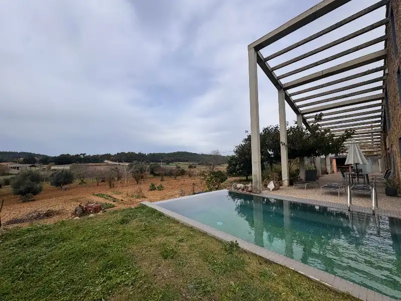 Piscina de Casa o chalet en venta en Madremanya con Aire acondicionado, Calefacción y Jardín privado