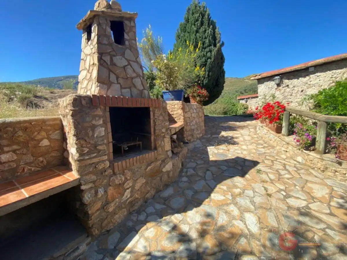Finca rústica en venta en Lanjarón