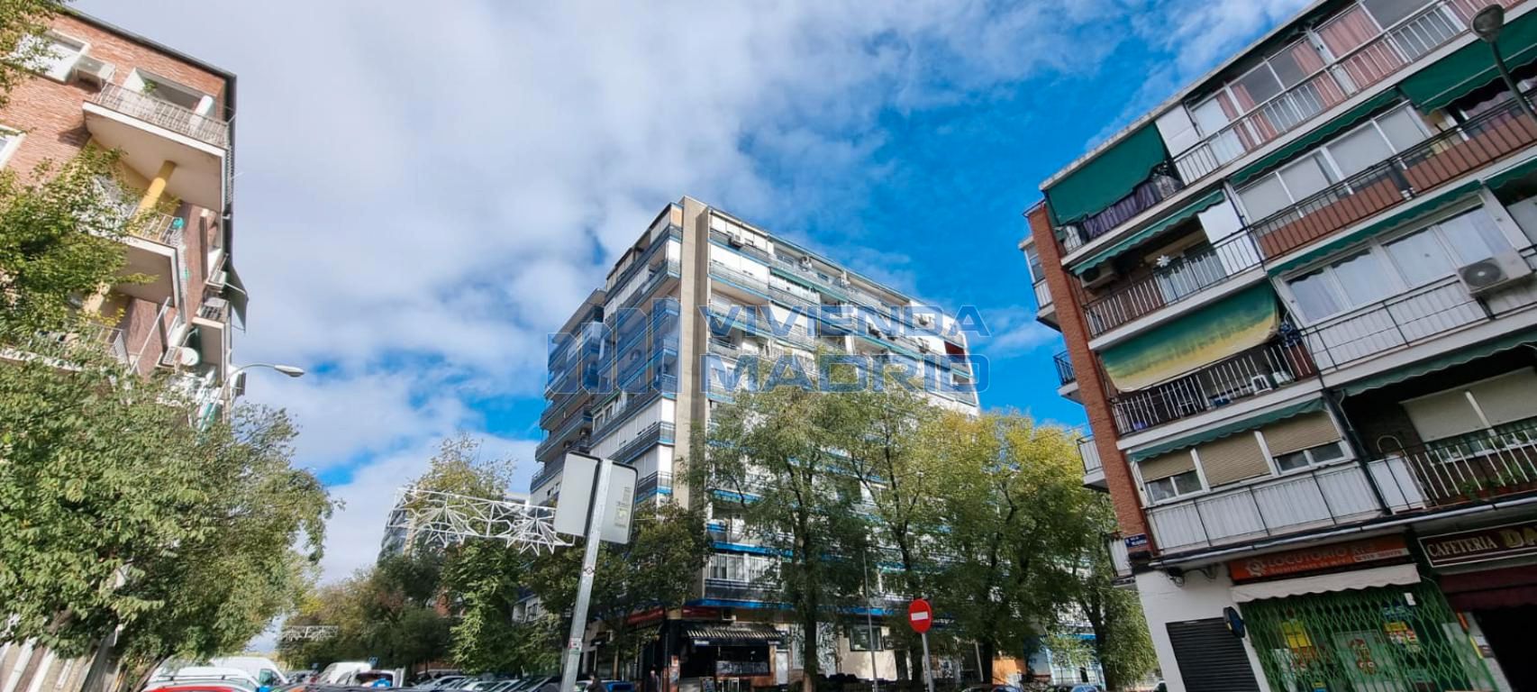 Exterior view of Flat for sale in  Madrid Capital  with Heating