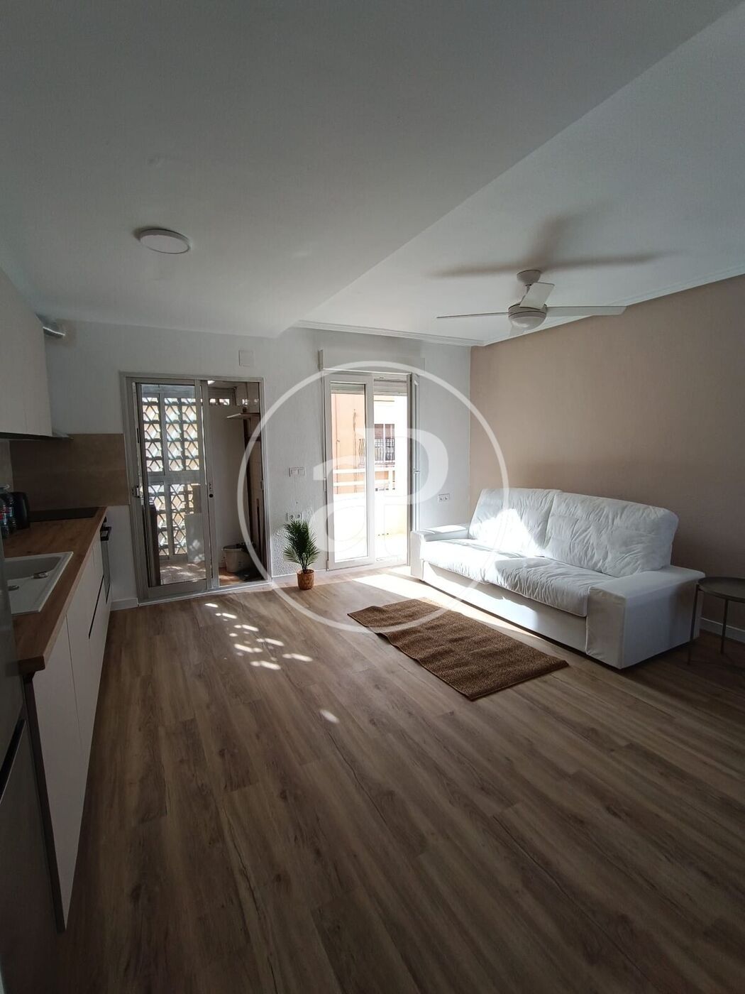 Living room of Flat to rent in  Valencia Capital  with Air Conditioner, Heating and Furnished