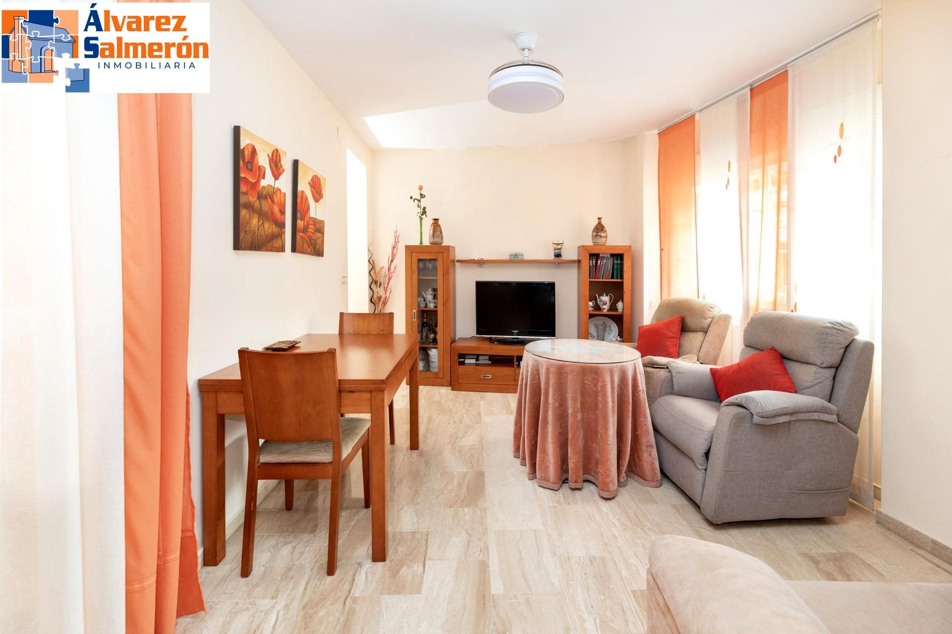 Living room of Flat for sale in Armilla  with Air Conditioner and Heating