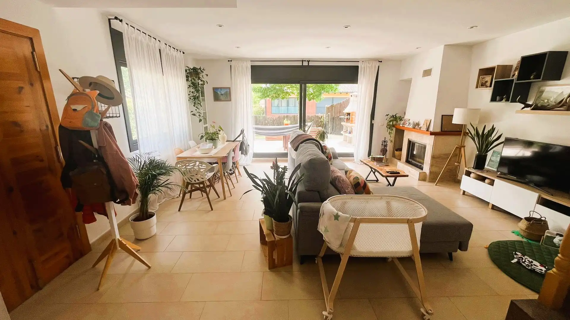 Sala d'estar de Casa o xalet de lloguer en Gualba amb Calefacció