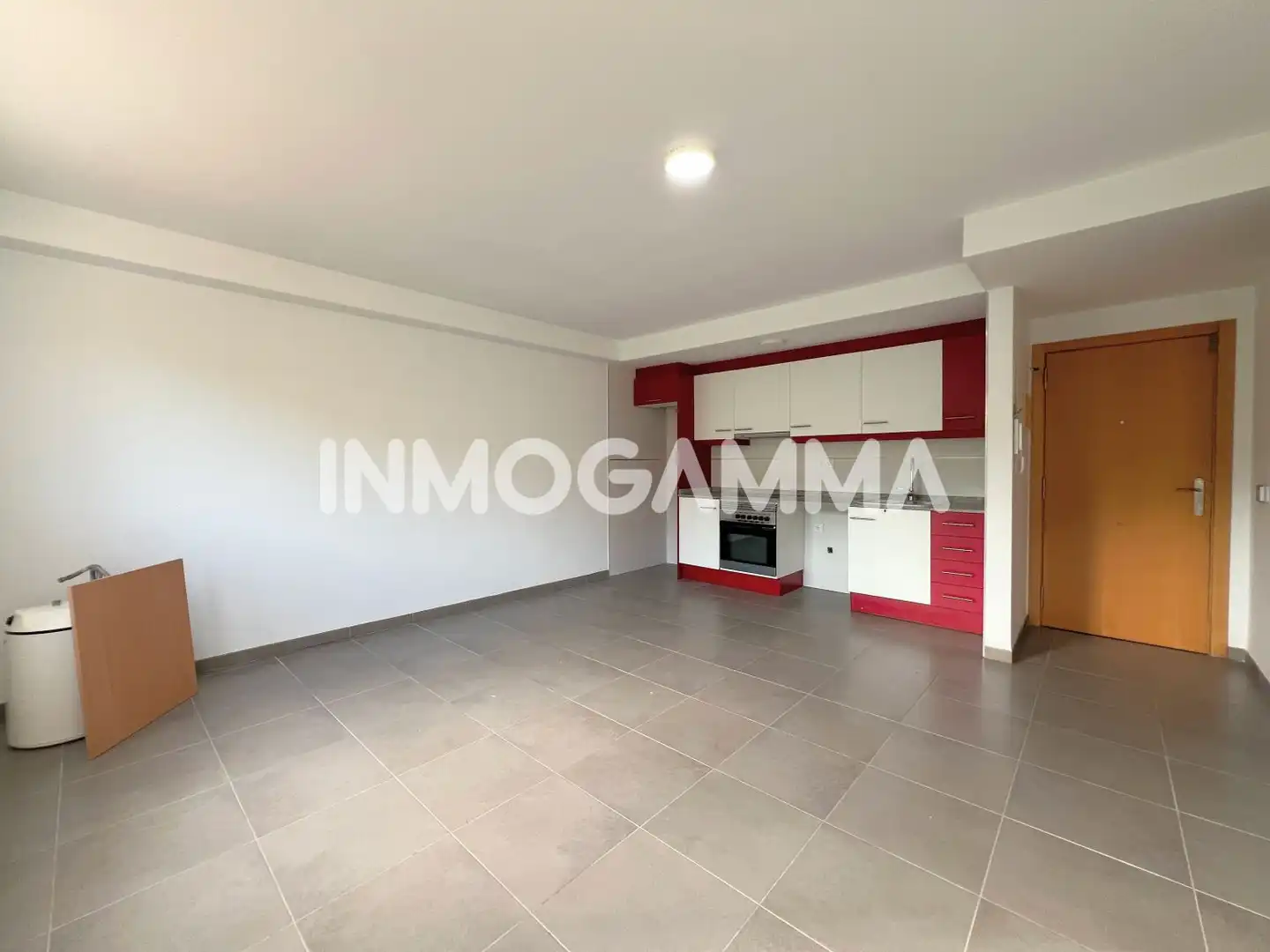 Apartments for rent in Favara  with Storage room