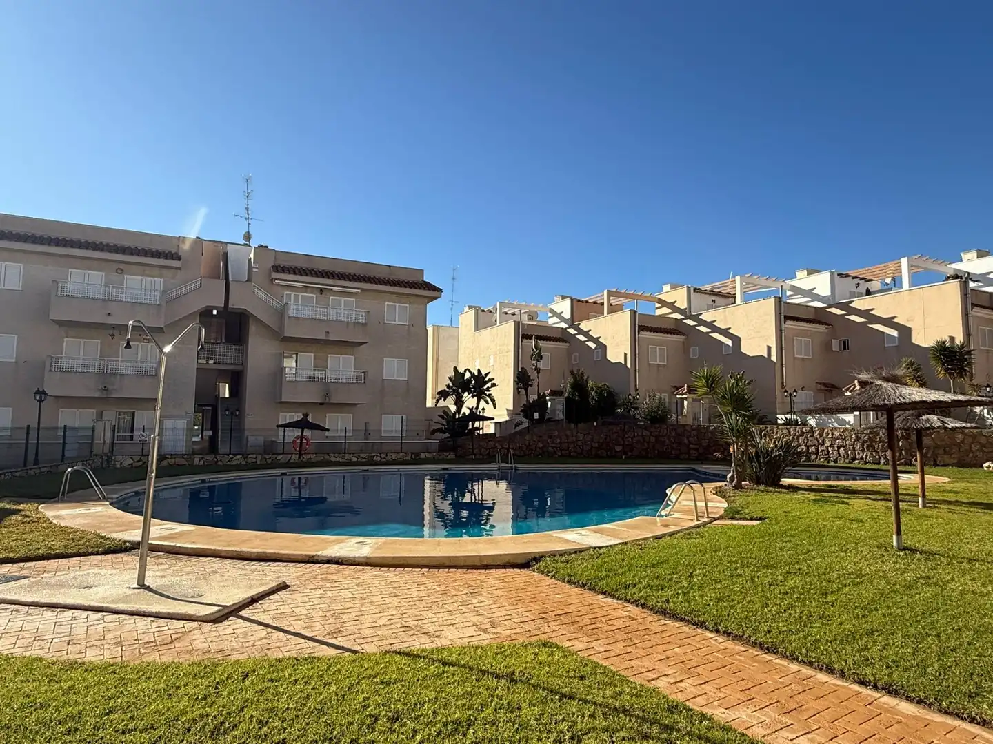 Apartament amb piscina en venda a Urbanizacion Los Collados, imagen 27