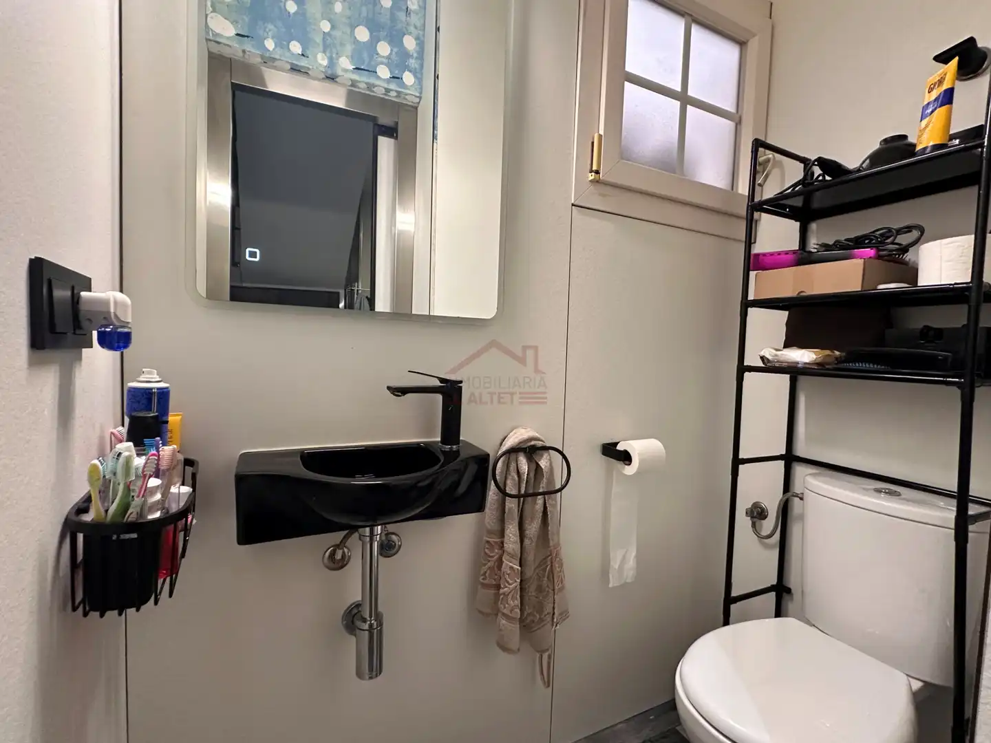 Badezimmer von Maisonette zum Verkauf in Elche / Elx mit Klimaanlage, Terrasse und Abstellraum