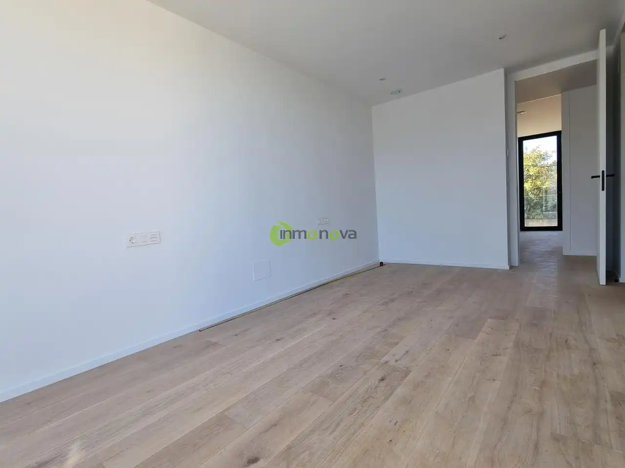 Habitación de Casa adosada en venta en Nigrán con Calefacción, Jardín privado y Terraza