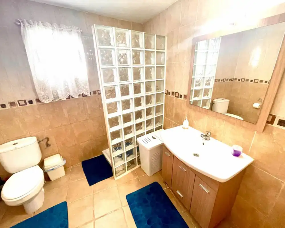 Bathroom of Flat for sale in Villena