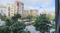 Exterior view of Duplex for sale in  Barcelona Capital  with Air Conditioner and Heating