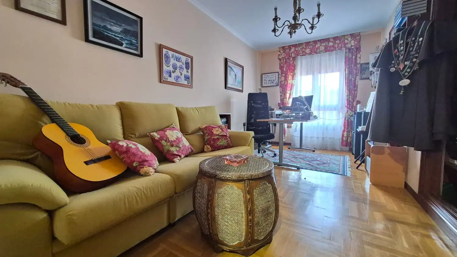 Wohnzimmer von Wohnung zum Verkauf in Villaviciosa mit Heizung, Abstellraum und Schwimmbad