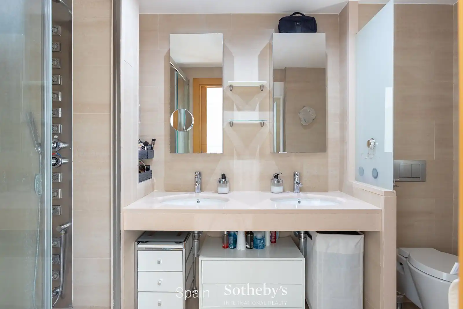 Baño de Casa adosada en venta en Premià de Dalt, Barcelona
