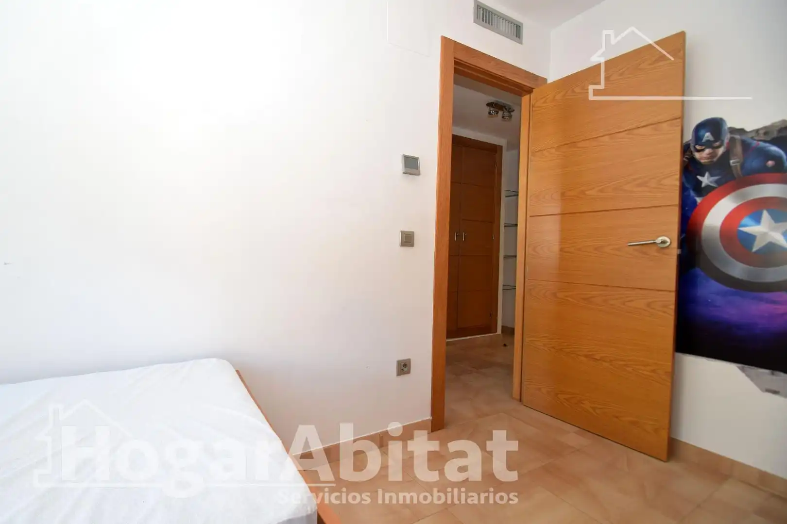 Dormitori de Pis en venda en Castellón de la Plana / Castelló de la Plana amb Aire condicionat, Calefacció i Moblat