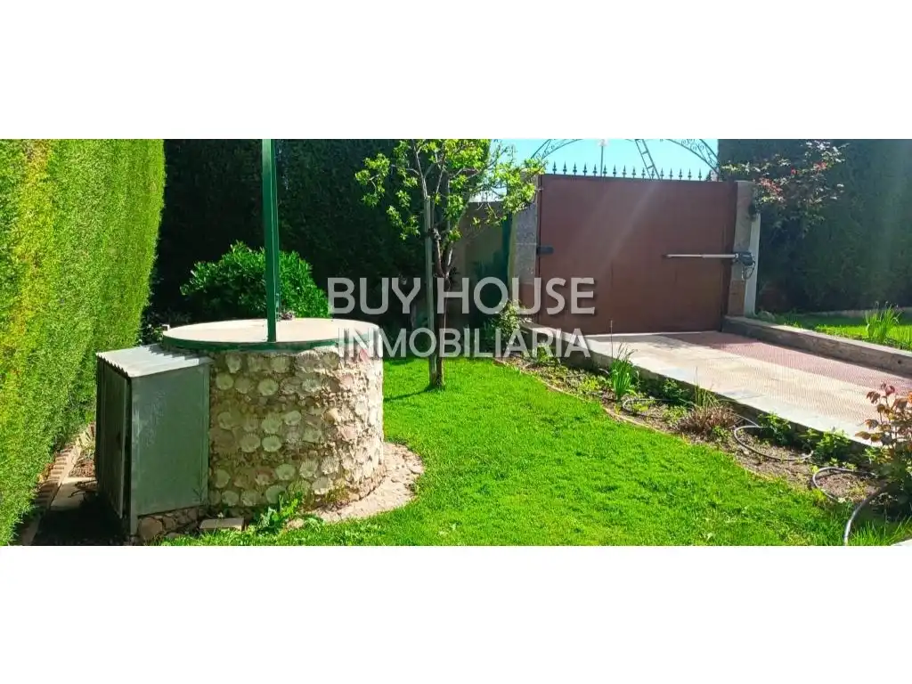 Jardí de Casa o xalet en venda en Villaluenga de la Sagra amb Jardí privat i Piscina