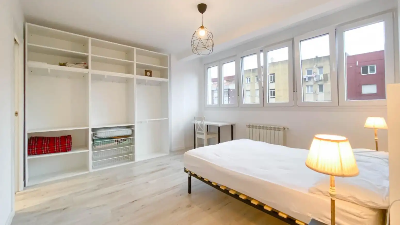 Bedroom of Flat for rent in Santander  with Heating, Terrace and Furnished