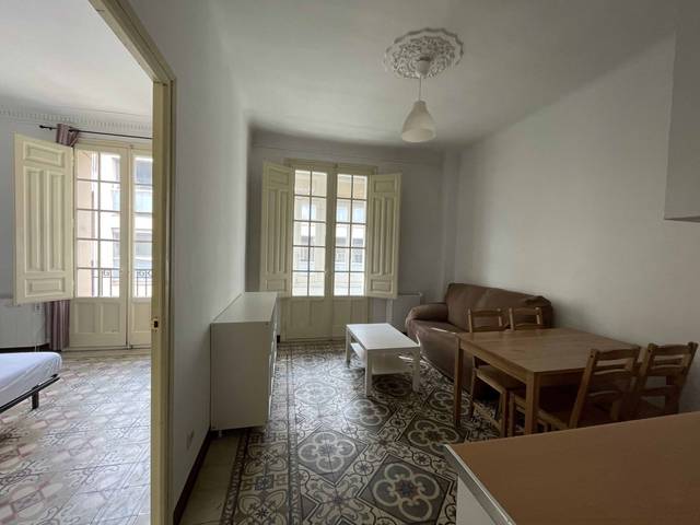 Apartamento en Alquiler en Calle del Doctor Casas en Paseo Sagasta
