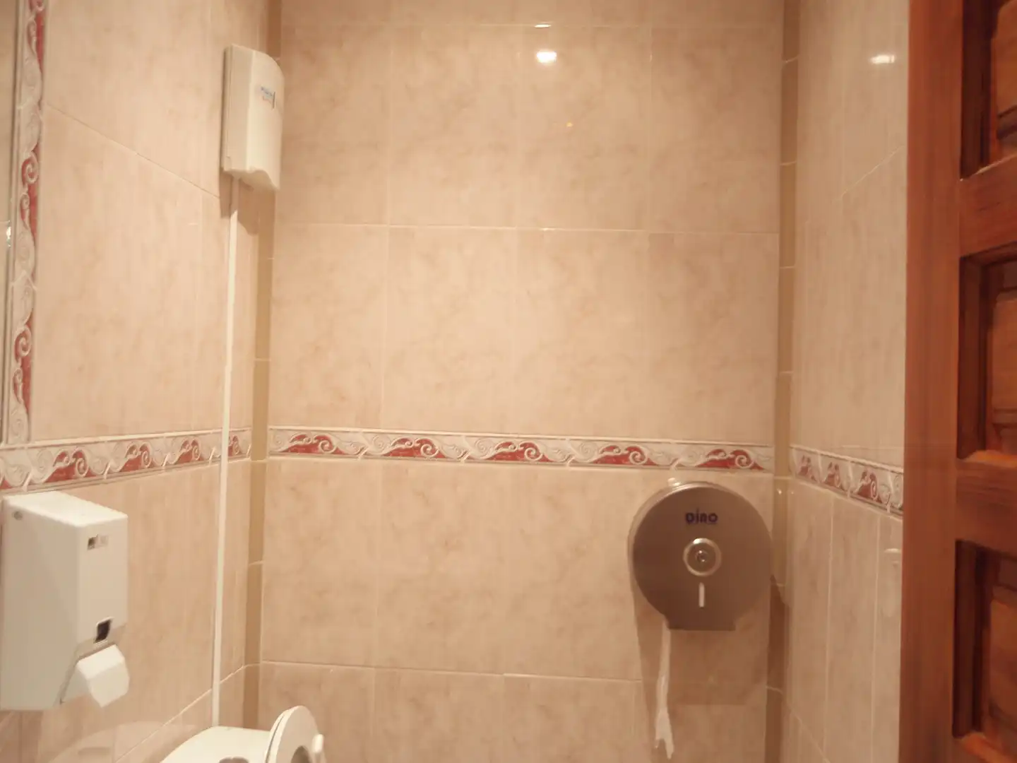 Bathroom of Detached homes for sale in Bilbao   with Private garden and Storage room
