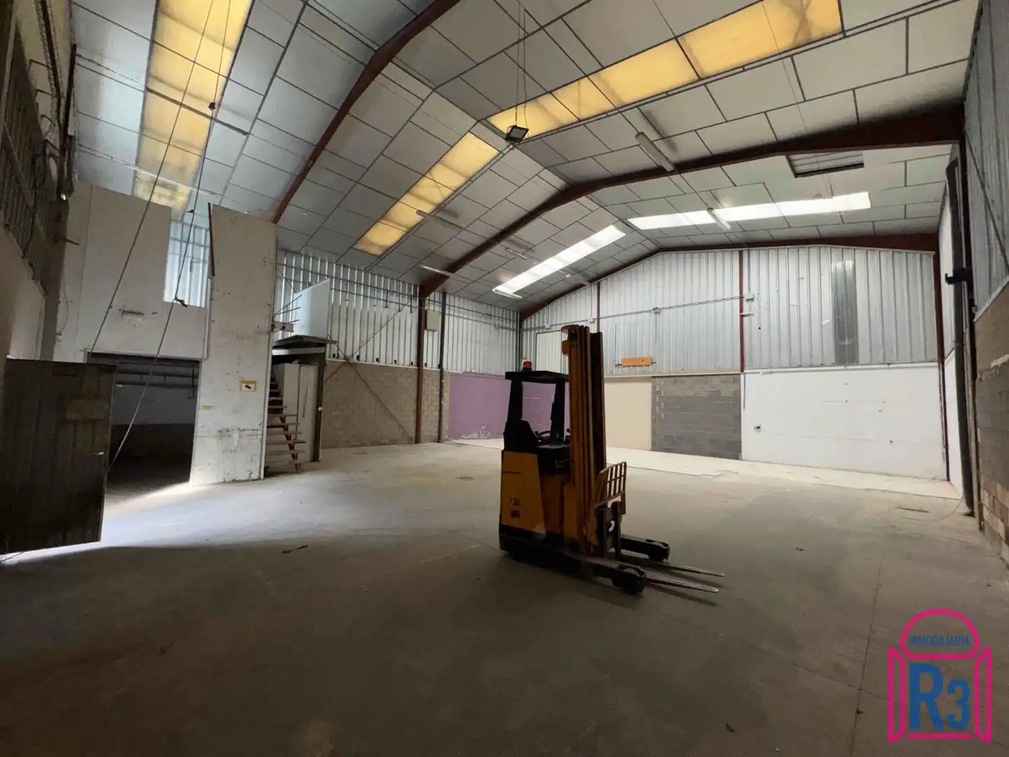 Nau industrial de lloguer a Alcalde Miguel Castaño, imagen 5