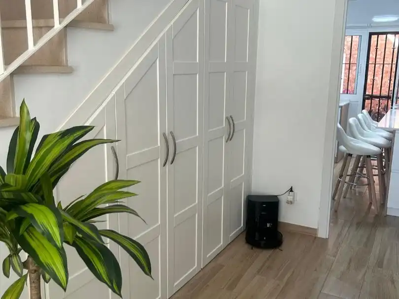 Maison mitoyenne à vendre à Calle Ana María Matute 92