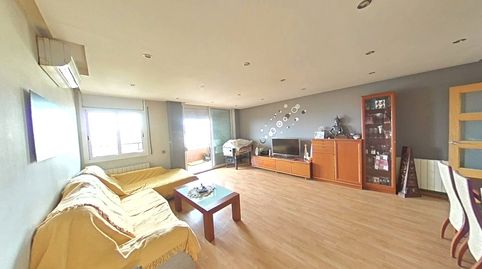 Foto 2 von Wohnung zum Verkauf in Lloreda, Badalona