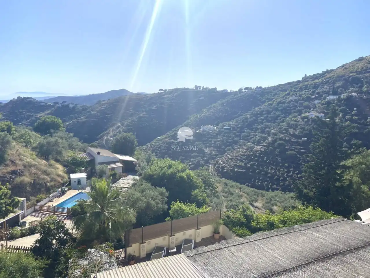 Vista exterior de Finca rústica de lloguer en Árchez amb Aire condicionat i Piscina