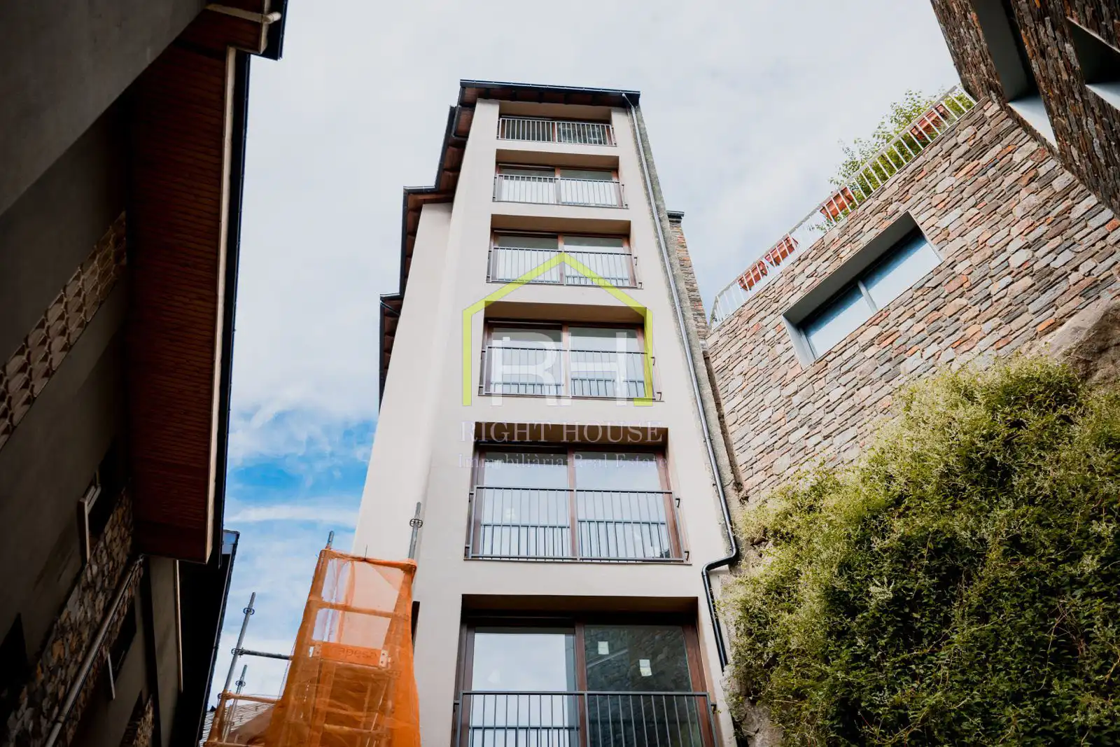 Piso de 2 habitaciones en alquiler en Andorra la Vella · 13 de 53