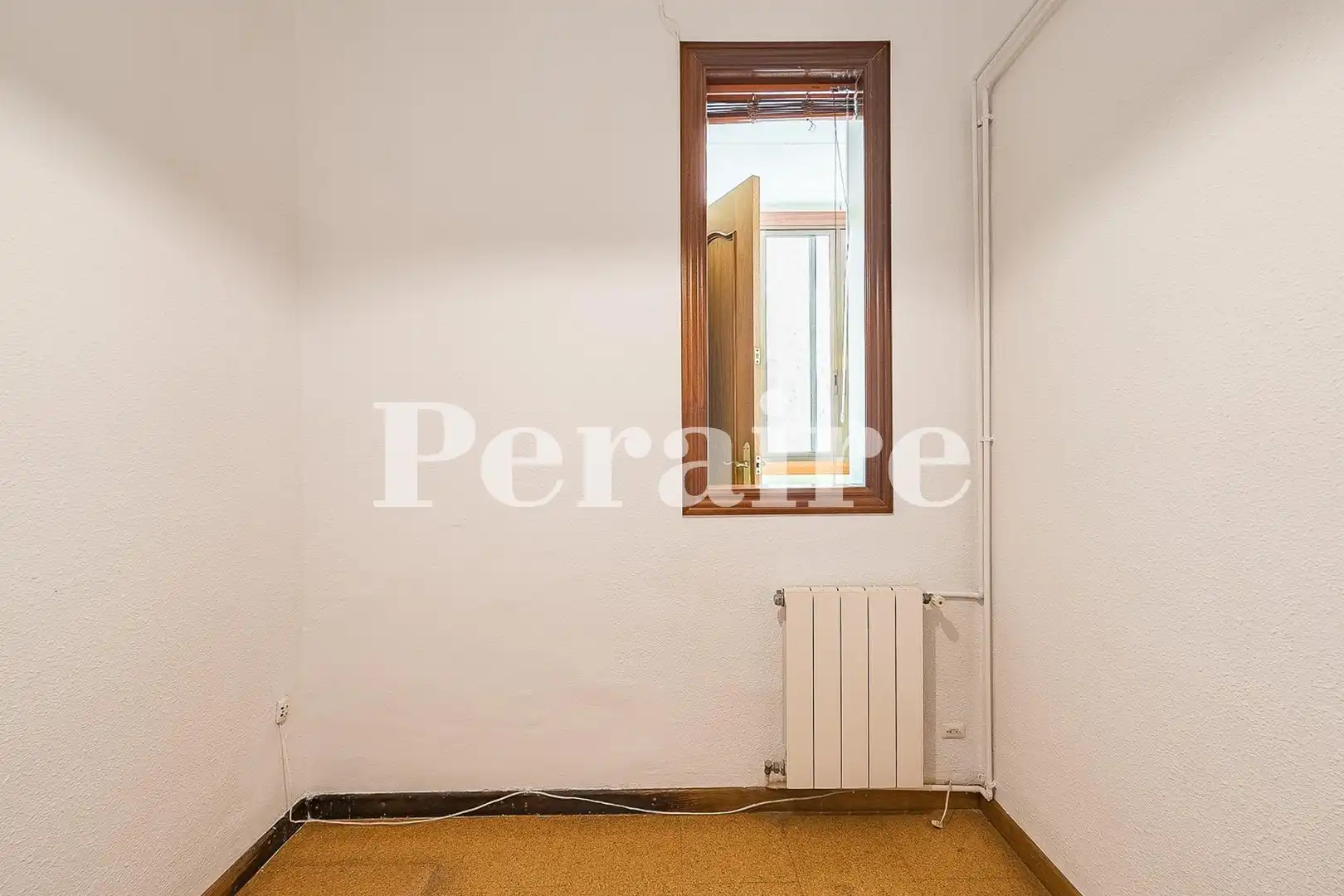 Schlafzimmer von Wohnung zum Verkauf in Barcelona mit Klimaanlage, Heizung und Parkett