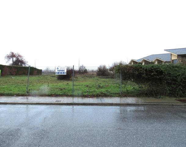 Terreno residencial en Venta en Palazuelos de Eresma