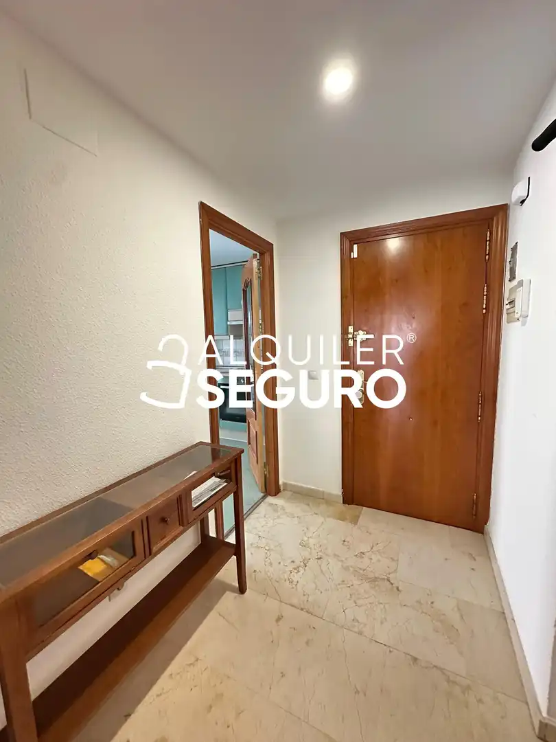 Wohnung zur Miete in Fuenlabrada mit Heizung, Terrasse und Schwimmbad
