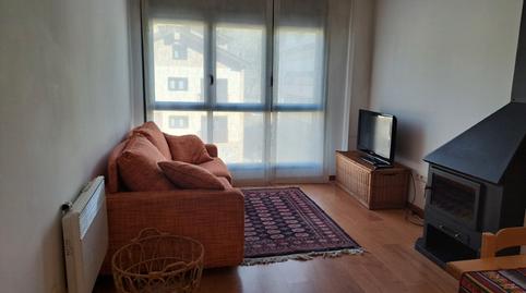 Foto 2 de Apartamento de alquiler en Avinguda D' Alp, 124, La Molina, Alp