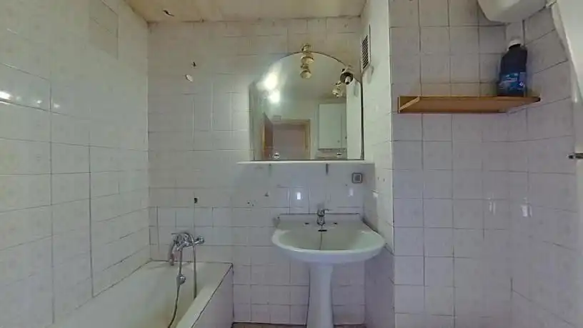 Piso en venta en calle Garrotxa, imagen 3