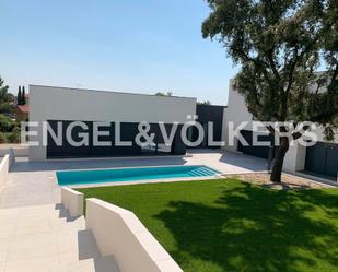 Piscina de Casa o xalet de lloguer en Villaviciosa de Odón amb Aire condicionat, Calefacció i Jardí privat