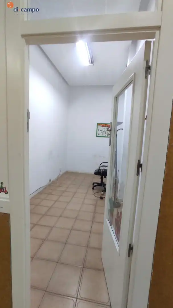 Local comercial de lloguer a Paseo SAN ISIDRO, imagen 12