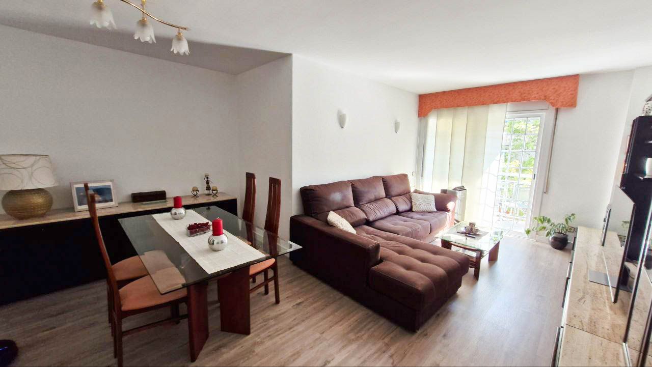 Sala d'estar de Pis en venda en Mollet del Vallès amb Calefacció, Parquet i Terrassa