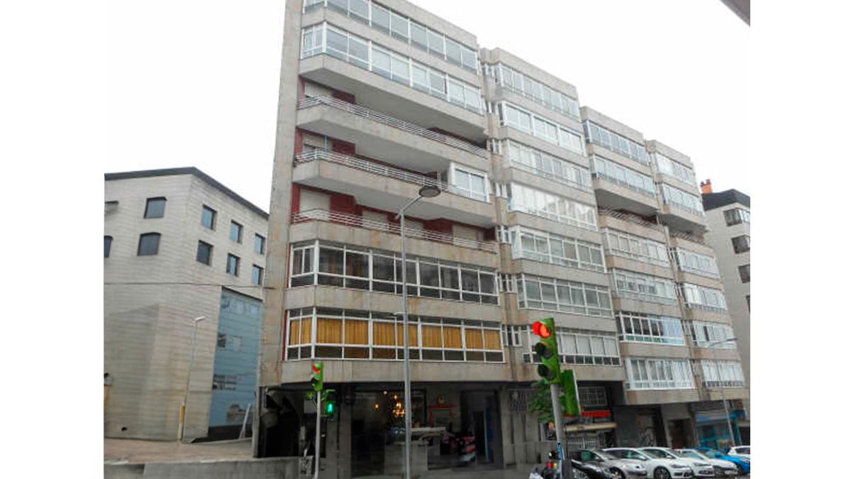 Vista exterior de Local en venda en Vigo 