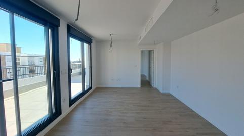 Foto 4 de Piso de alquiler en Menorca, Los Guindos - Parque Mediterráneo - Santa Paula, Málaga