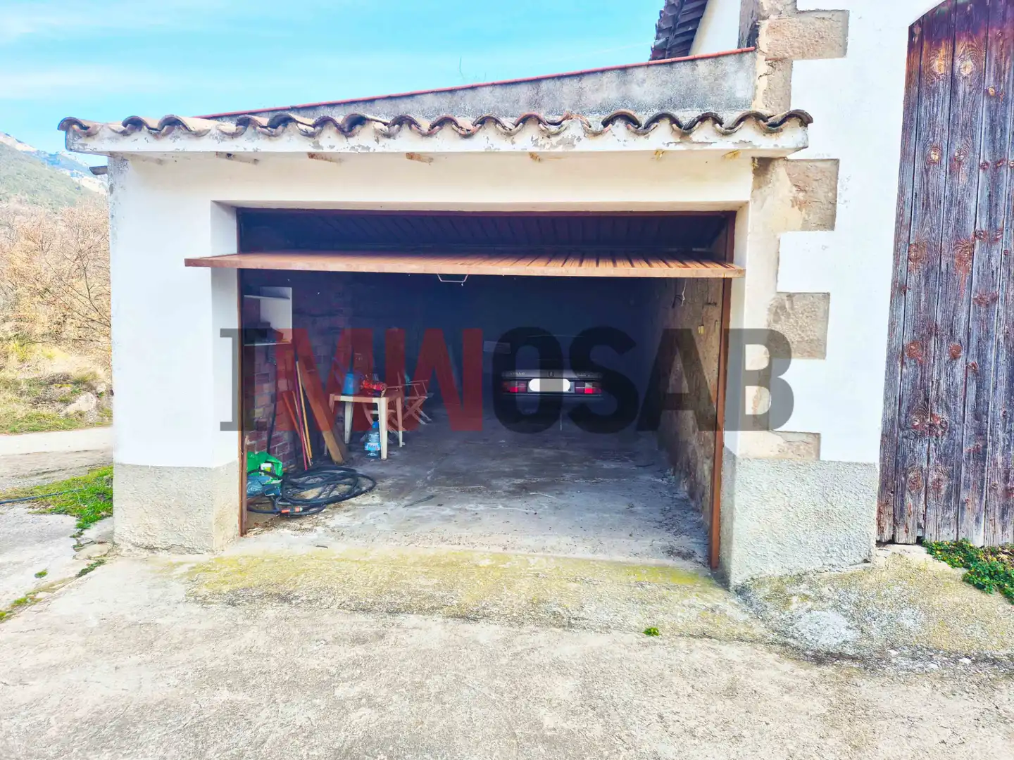 Aparcament de Finca rústica en venda en Berga amb Jardí privat, Terrassa i Balcó