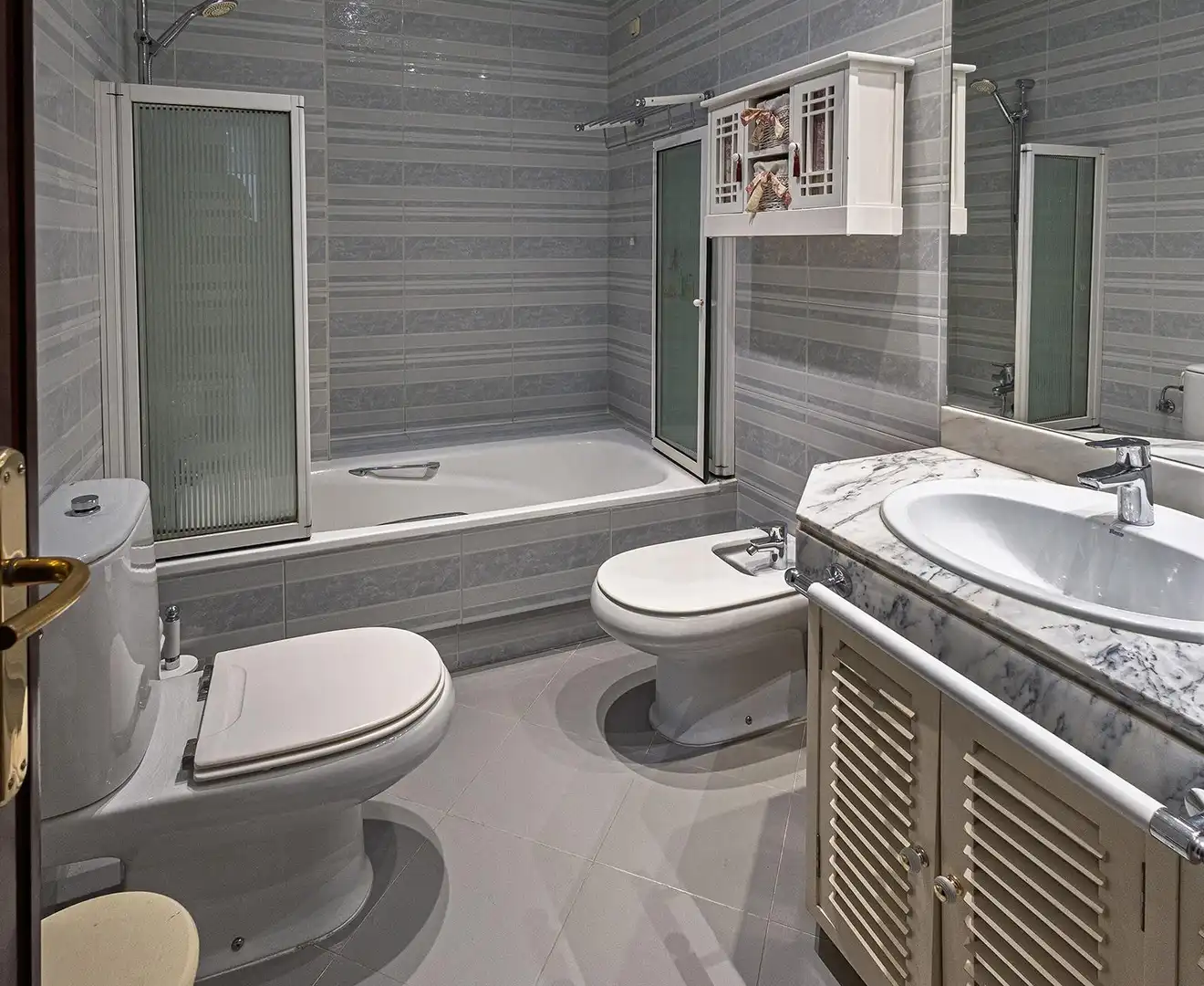 Badezimmer von Wohnung zum Verkauf in Valladolid mit Heizung