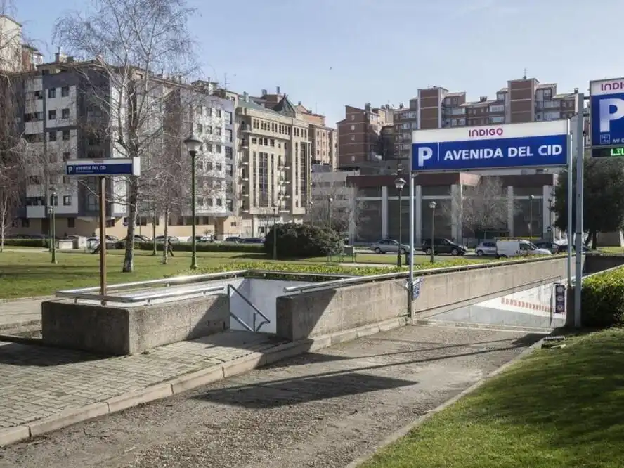 Parkplatz von Garage zur Miete in Burgos Capital