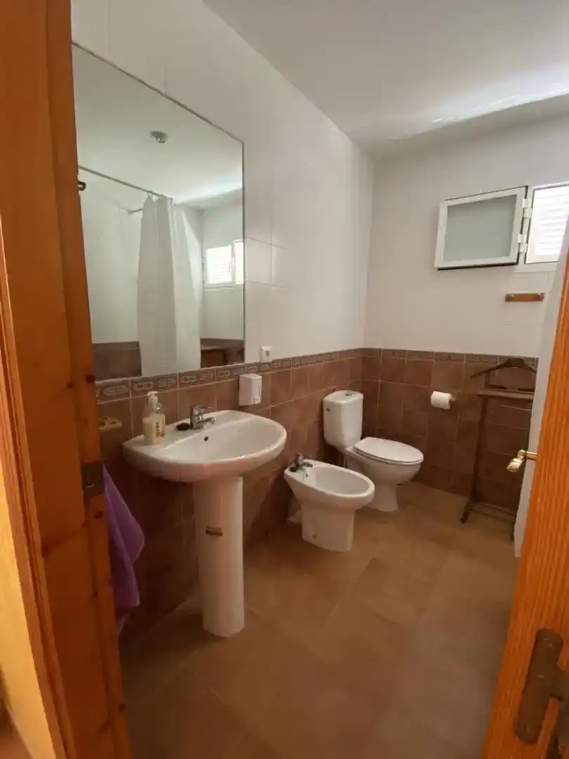 Badezimmer von Wohnung zur Miete in Conil de la Frontera mit Privatgarten, Schwimmbad und Möbliert