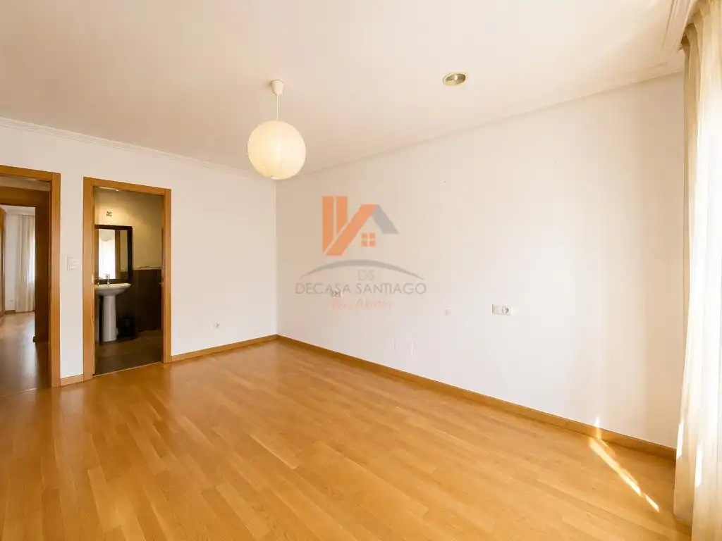 Casa adosada en venta en Rua Fontela, O Pino